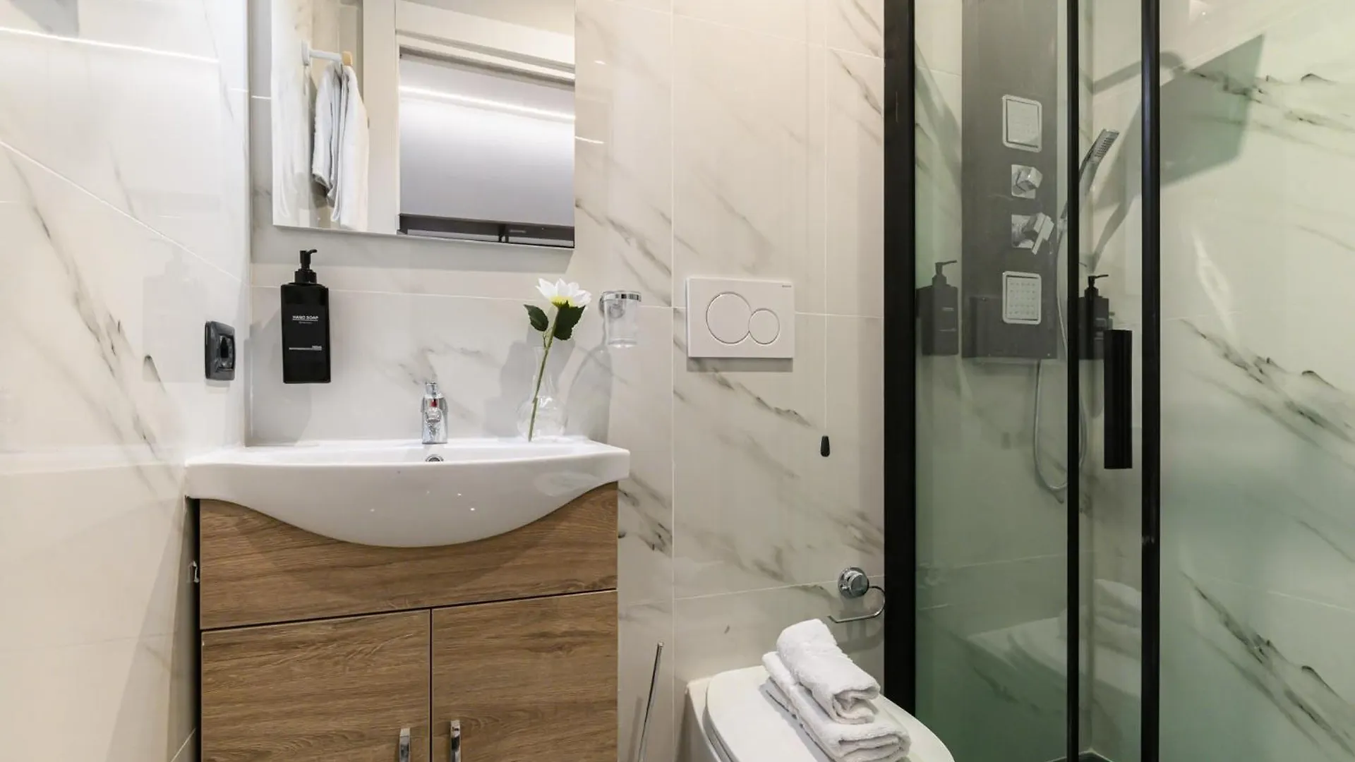 דירה Arte Di Roma - Guest House